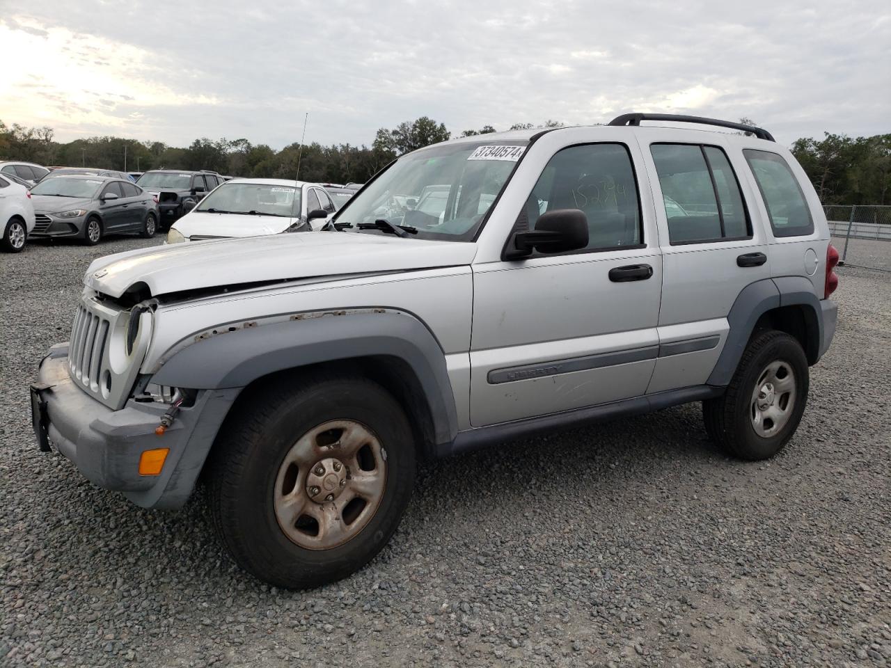 Image 1 of 2005 JEEP LIBERTY SPORT 2005 with VIN 1J4GK48K45W641995