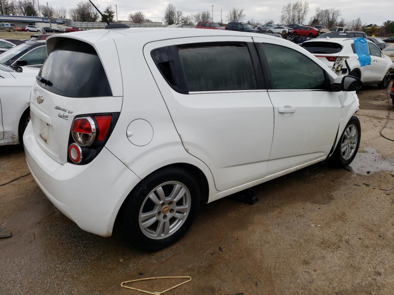 Image 3 of 2016 CHEVROLET SONIC LT 2016 with VIN 1G1JC6SH9G4162187