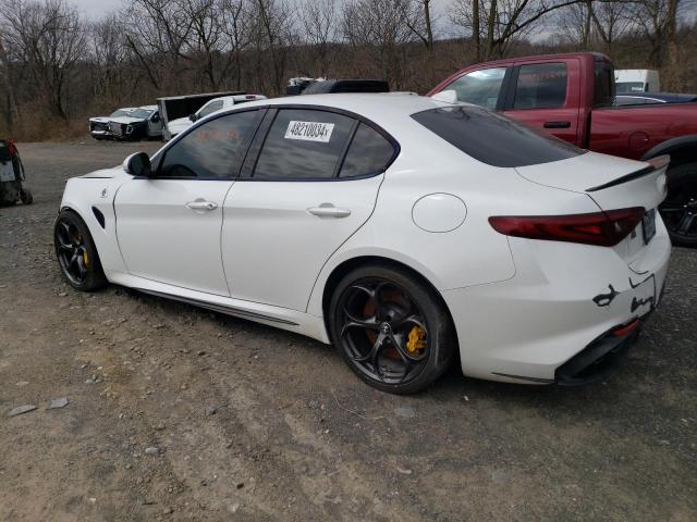 Image 2 of 2017 ALFA ROMEO GIULIA QUADRIFOGLIO 2017 with VIN ZARFAEAV2H7556611