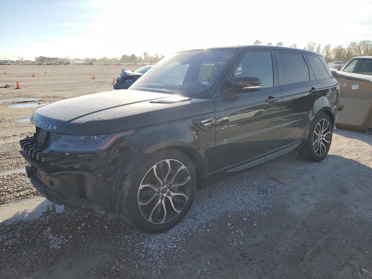 Image 1 of 2019 LAND ROVER RANGE ROVER SPORT HSE 2019 with VIN SALWR2RV1KA818899