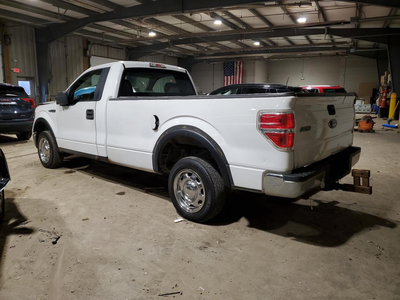 Image 2 of 2010 FORD F150  2010 with VIN 1FTMF1CW6AKB96750