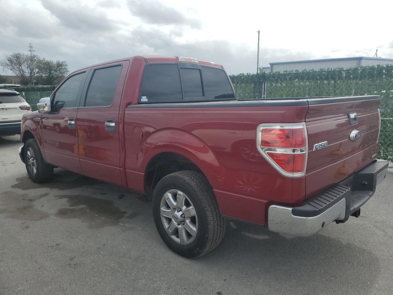 Image 2 of 2013 FORD F150 SUPERCREW 2013 with VIN 1FTFW1CF7DFD77376