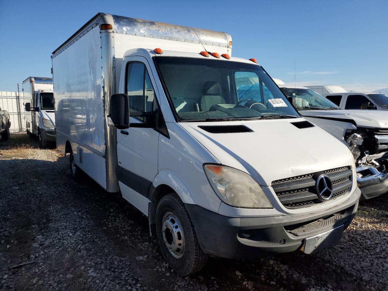 Image 1 of 2011 MERCEDES-BENZ SPRINTER 3500 2011 with VIN WDAPF4CC3B9476528