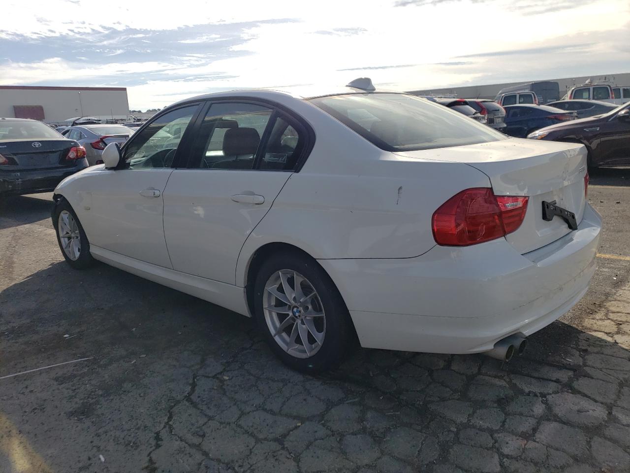 Изображение 2 2010 BMW 328 I SULEV 2010 с VIN WBAPH5G53ANM36686
