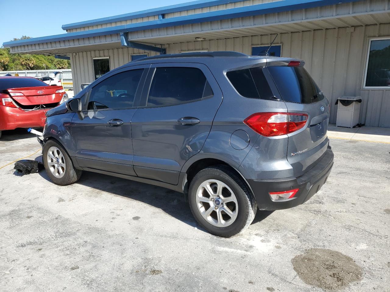 Image 2 of 2018 FORD ECOSPORT SE 2018 with VIN MAJ3P1TE2JC200566