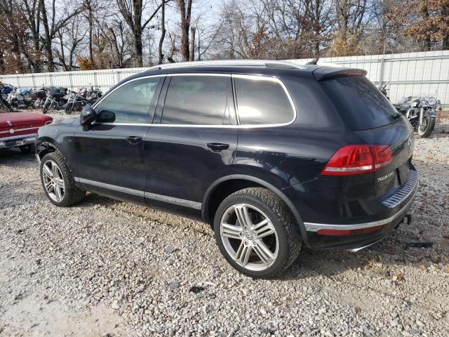 Image 2 of 2016 VOLKSWAGEN TOUAREG TDI 2016 with VIN WVGEP9BP1GD001513