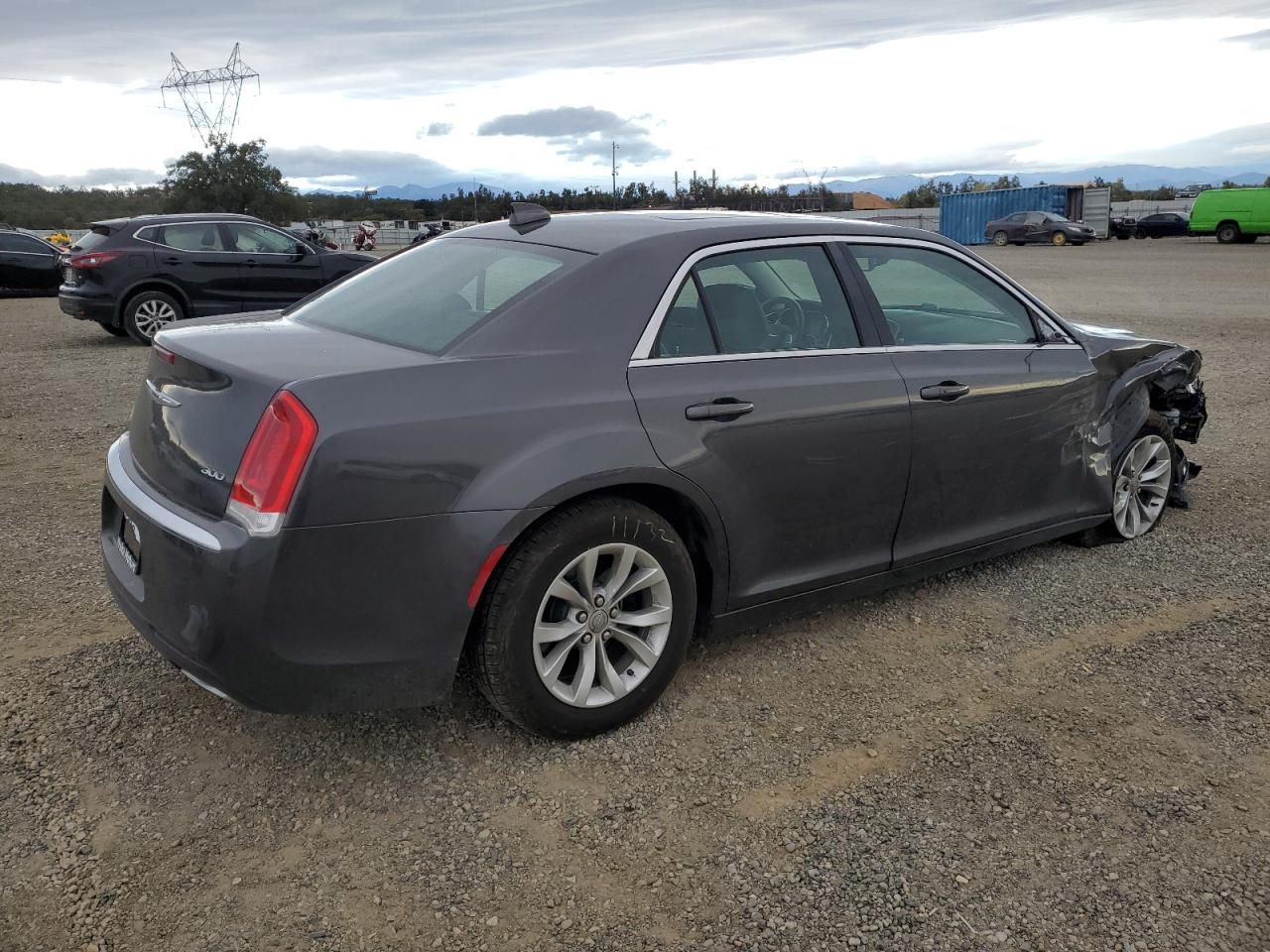 Obraz 3 z 2016 CHRYSLER 300 LIMITED 2016 z VIN 2C3CCAAGXGH220049