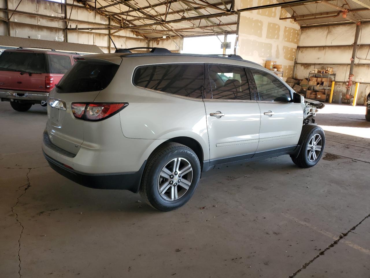 Изображение 3 2017 CHEVROLET TRAVERSE LT 2017 с VIN 1GNKRGKD8HJ128815