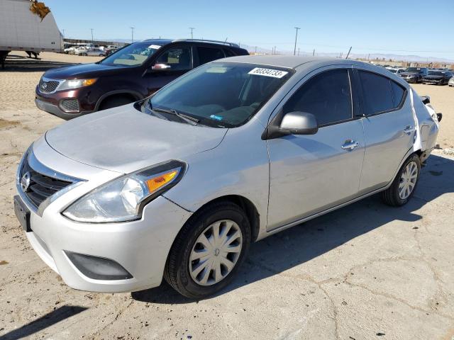 Obraz 1 z 2015 NISSAN VERSA S 2015 z VIN 3N1CN7AP2FL837656