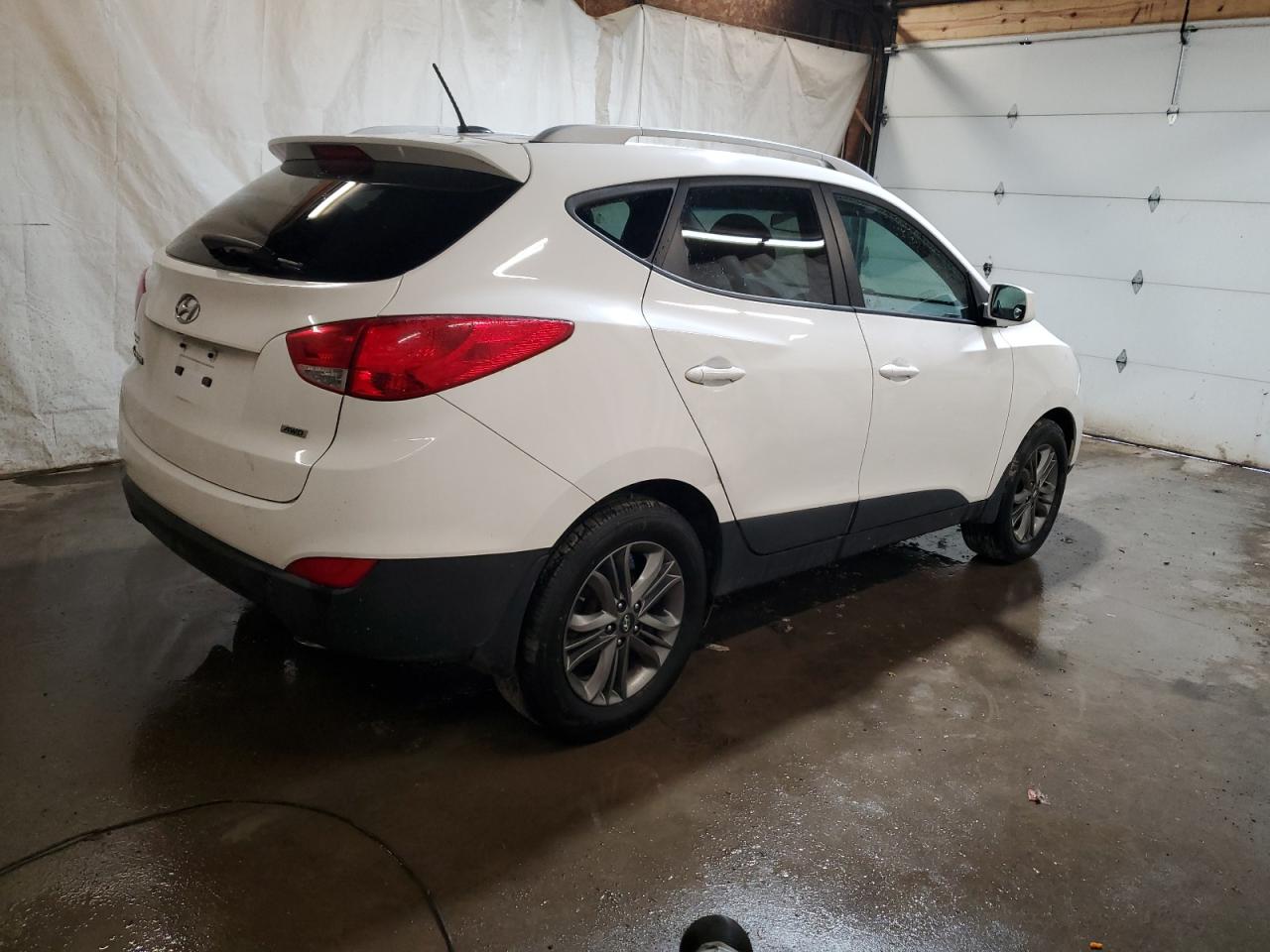 Изображение 3 2015 HYUNDAI TUCSON LIMITED 2015 с VIN KM8JUCAG9FU021822