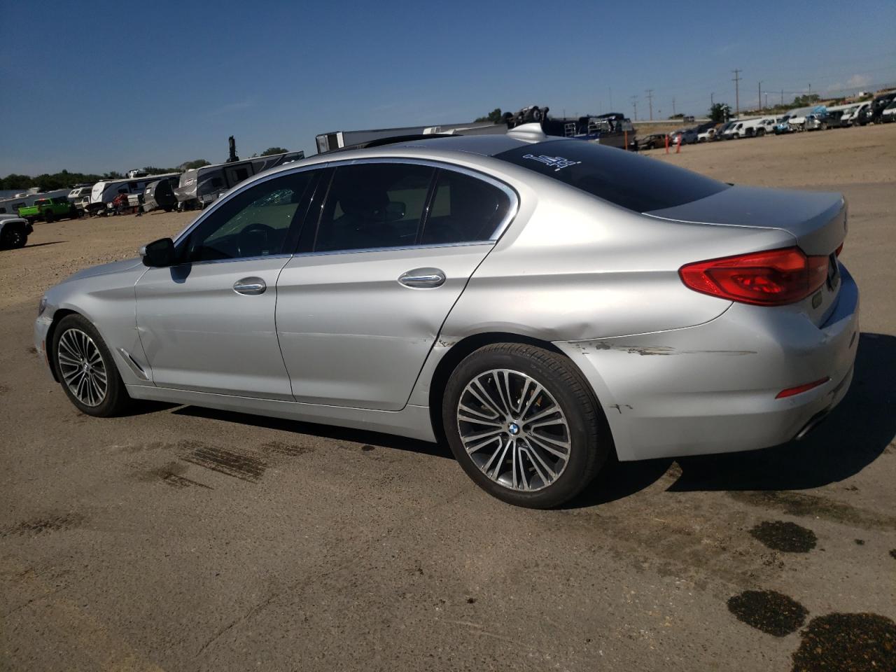 Изображение 2 2018 BMW 540 I 2018 с VIN WBAJE5C54JWA92979