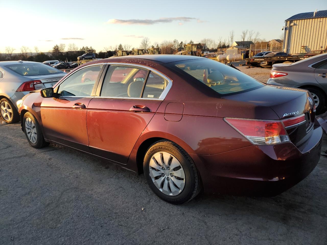 Изображение 2 2012 HONDA ACCORD LX 2012 с VIN 1HGCP2F33CA208380