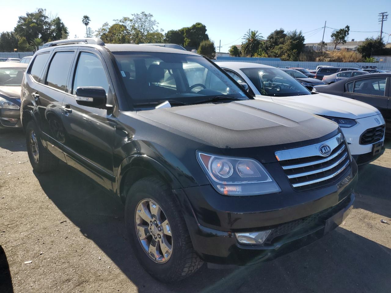 Изображение 3 2009 KIA BORREGO LX 2009 с VIN KNDJH741995036326