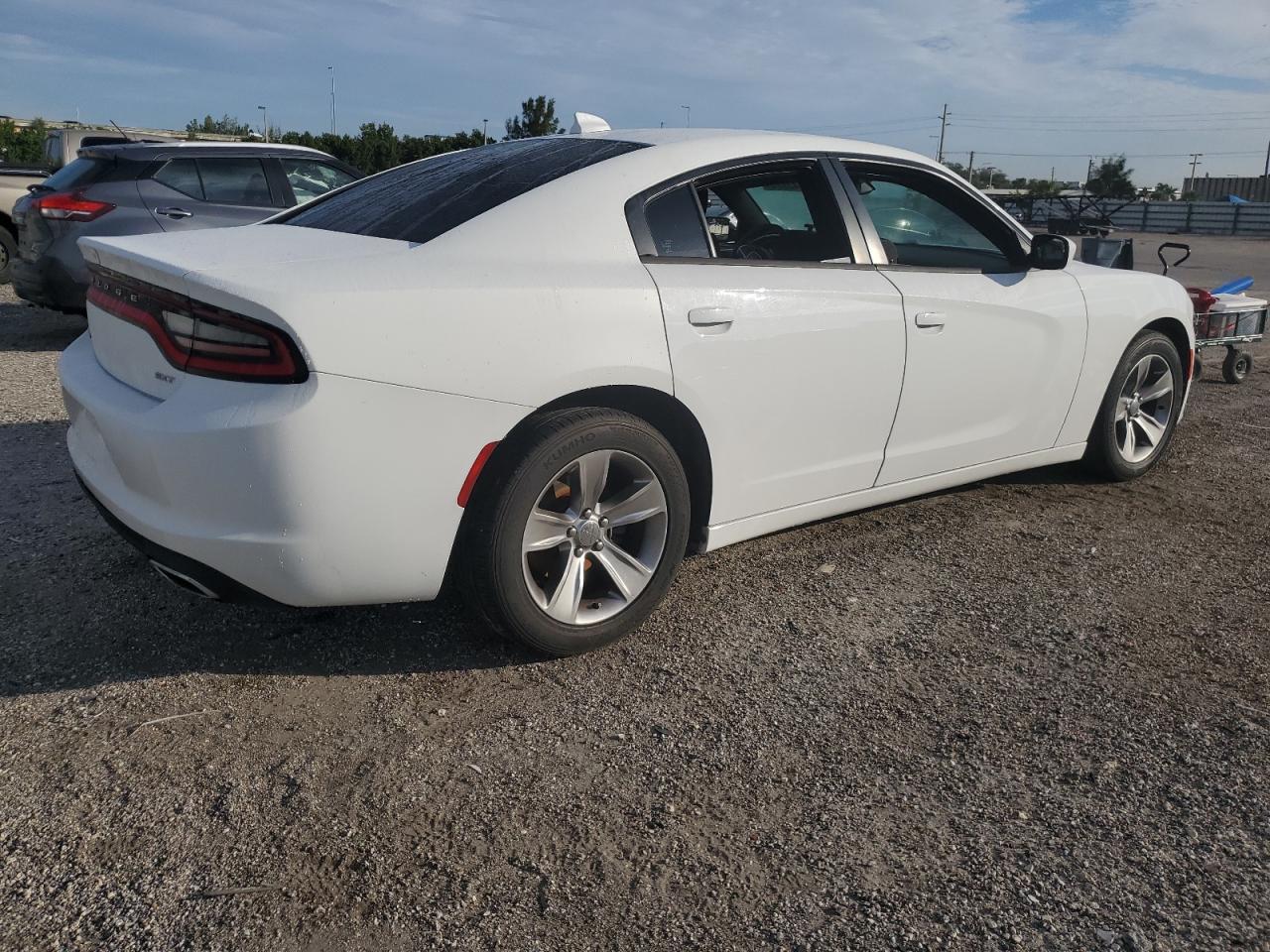 Image 3 of 2015 DODGE CHARGER SXT 2015 with VIN 2C3CDXHG5FH777603