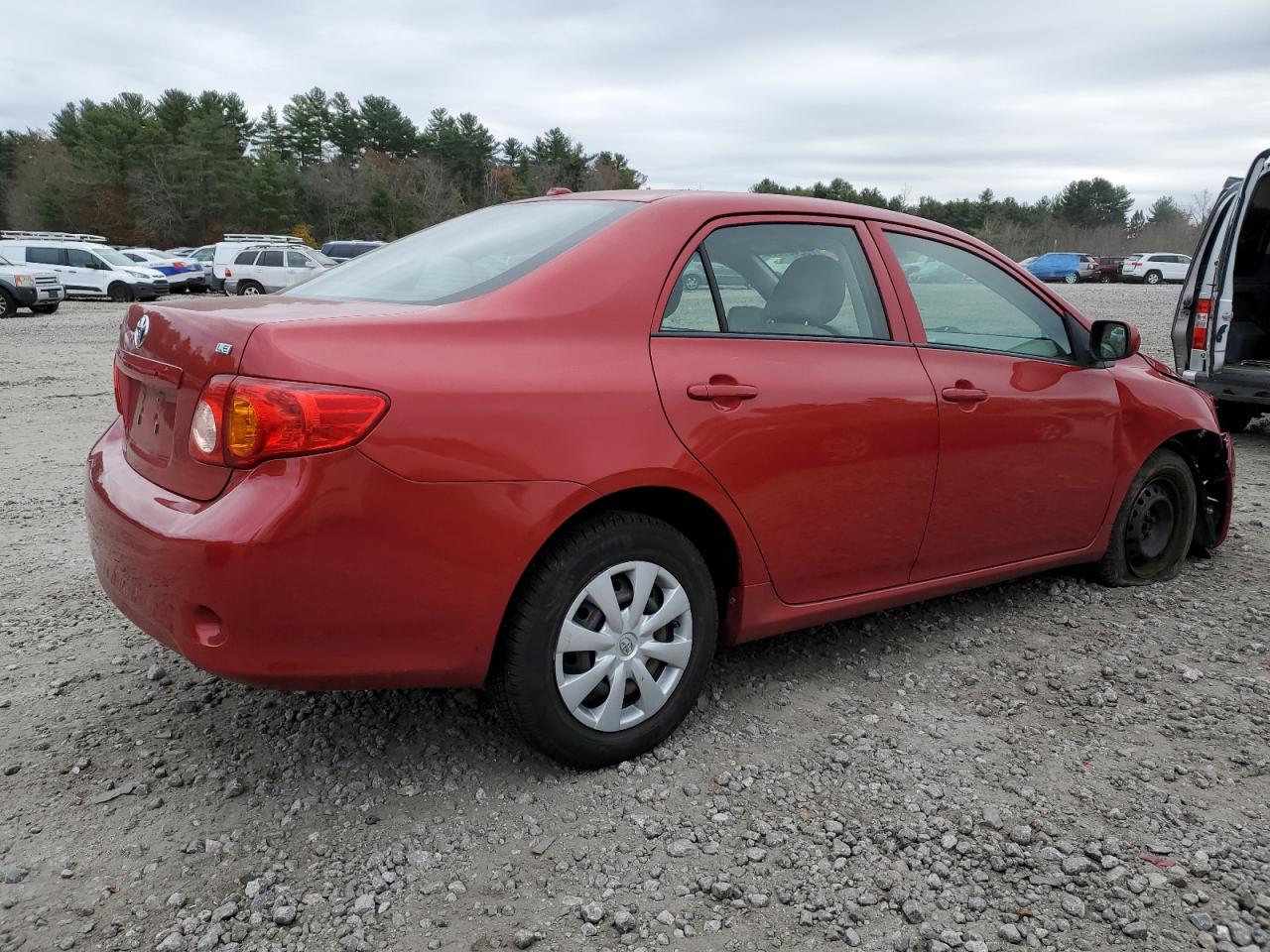 Obraz 3 z 2010 TOYOTA COROLLA BASE 2010 z VIN 2T1BU4EEXAC236297