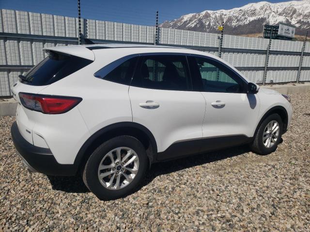 Image 3 of 2020 FORD ESCAPE SE 2020 with VIN 1FMCU9G69LUB43599