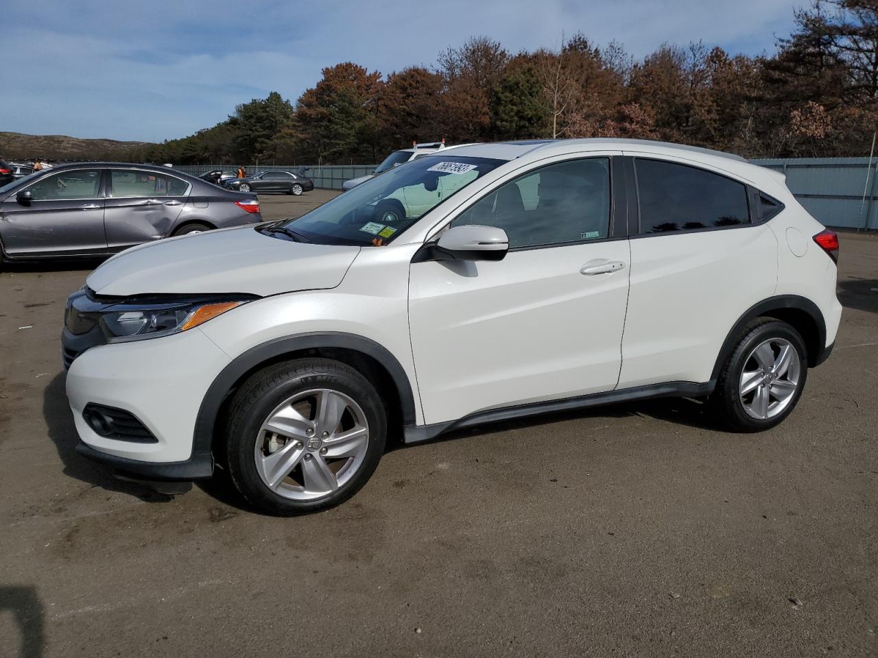Image 1 of 2019 HONDA HR-V EXL 2019 with VIN 3CZRU6H7XKM721873