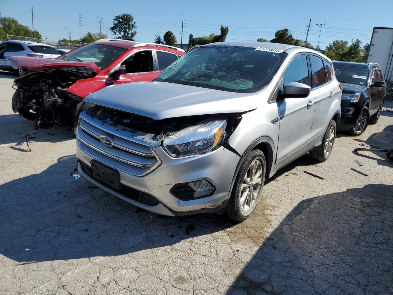 Изображение 1 2019 FORD ESCAPE SE 2019 с VIN 1FMCU9GD1KUA34888