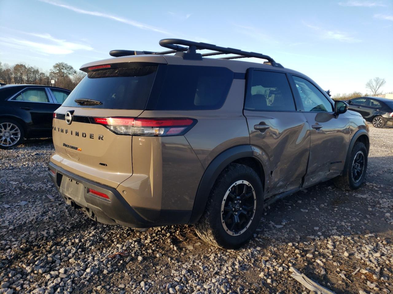 Image 3 of 2023 NISSAN PATHFINDER SV 2023 with VIN 5N1DR3BD1PC209986