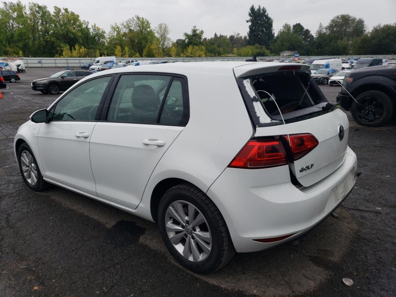 Obraz 2 z 2015 VOLKSWAGEN GOLF TDI 2015 z VIN 3VWRA7AU8FM012379