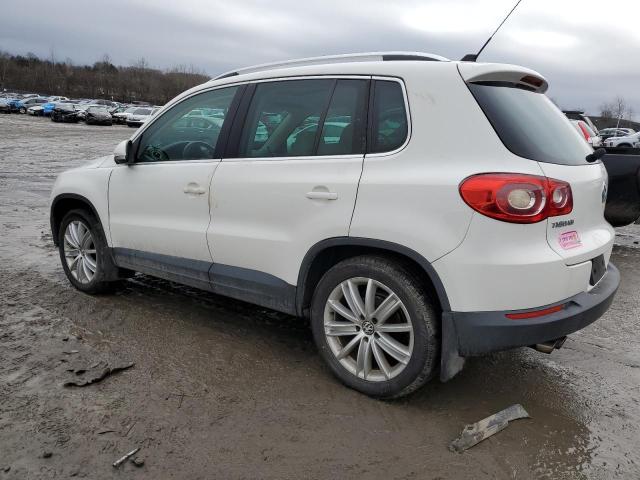 Obraz 2 z 2011 VOLKSWAGEN TIGUAN S 2011 z VIN WVGBV7AXXBW518630