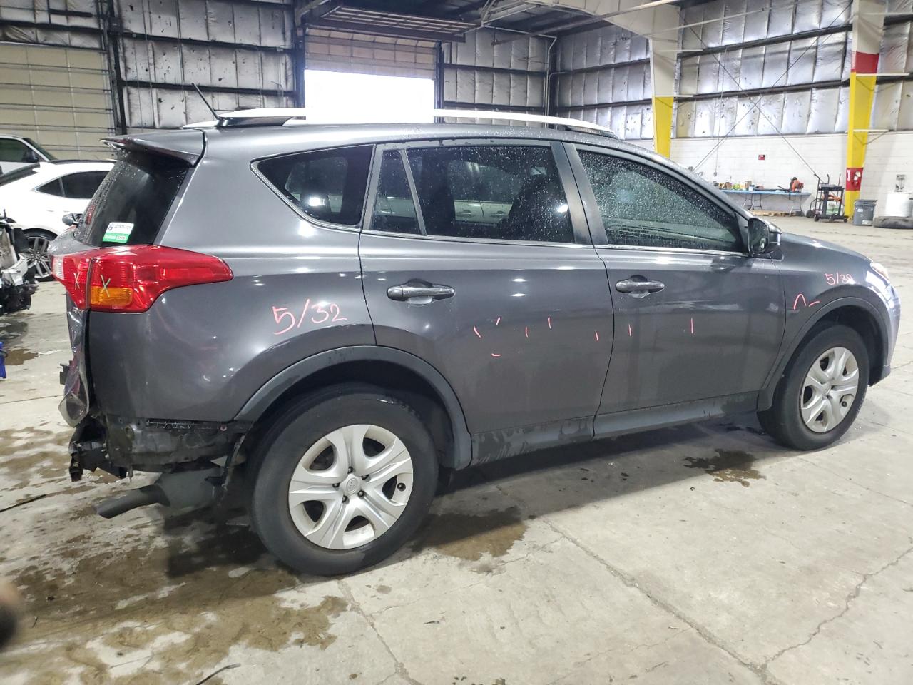 Изображение 3 2015 TOYOTA RAV4 LE 2015 с VIN JTMBFREV1FJ015108
