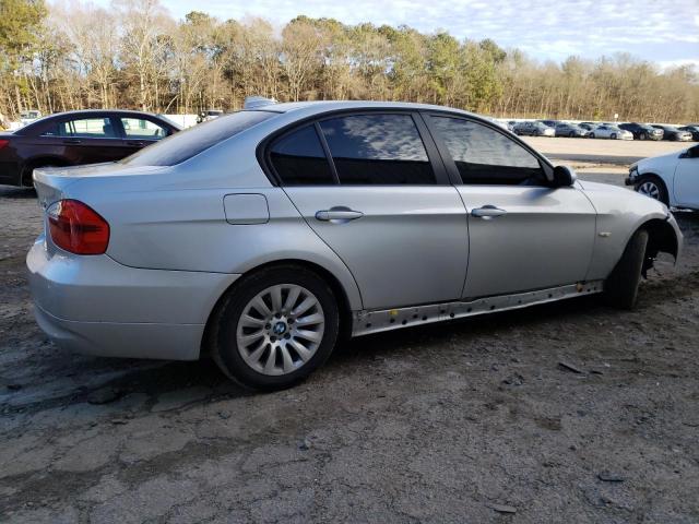 Obraz 3 z 2006 BMW 325 I 2006 z VIN WBAVB13506KX68309