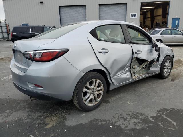 Image 3 of 2018 TOYOTA YARIS IA  2018 with VIN 3MYDLBYV4JY321620