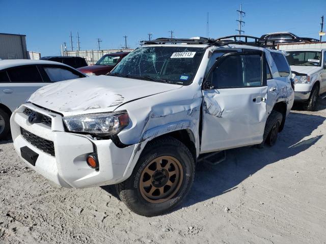 Изображение 1 2018 TOYOTA 4RUNNER SR5/SR5 PREMIUM 2018 с VIN JTEBU5JR9J5494575