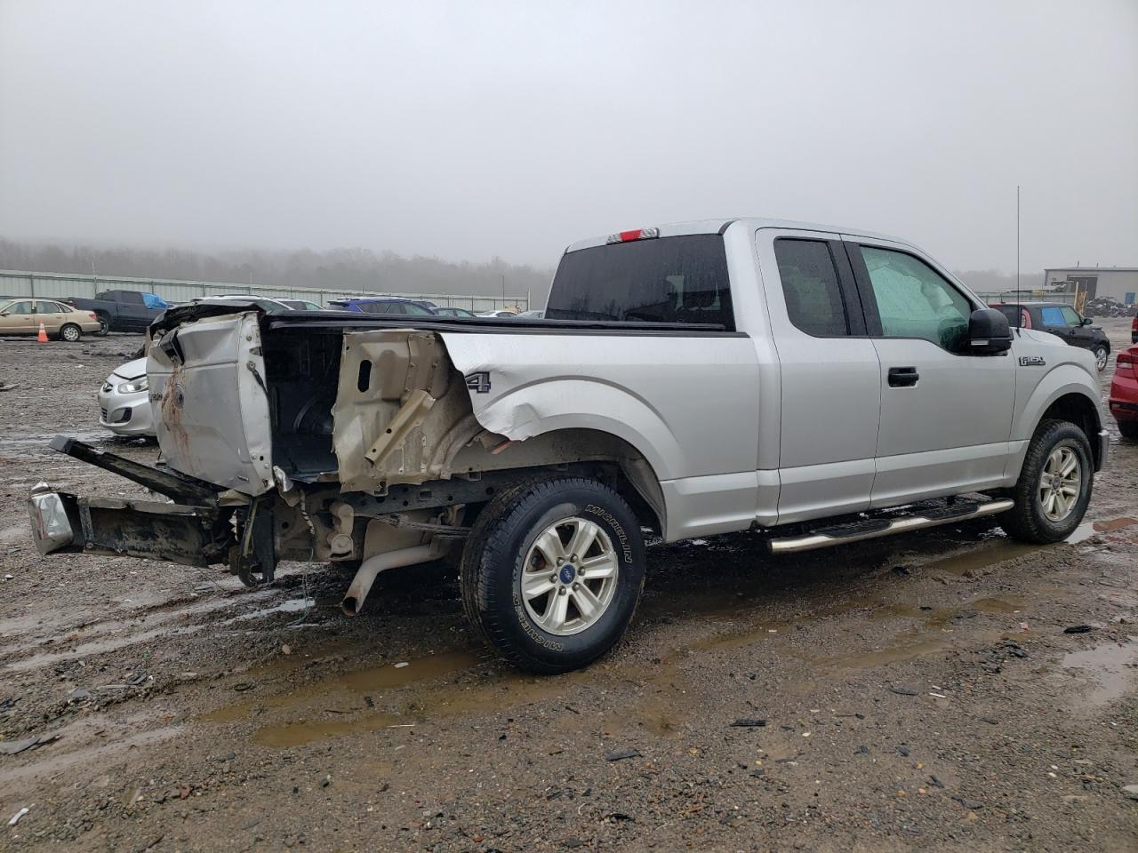 Image 3 of 2015 FORD F150 SUPER CAB 2015 with VIN 1FTEX1E82FFB67634