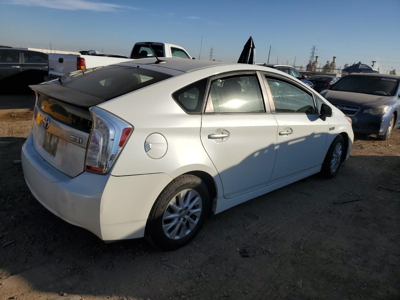 Obraz 3 z 2013 TOYOTA PRIUS PLUG-IN  2013 z VIN JTDKN3DP2D3040894
