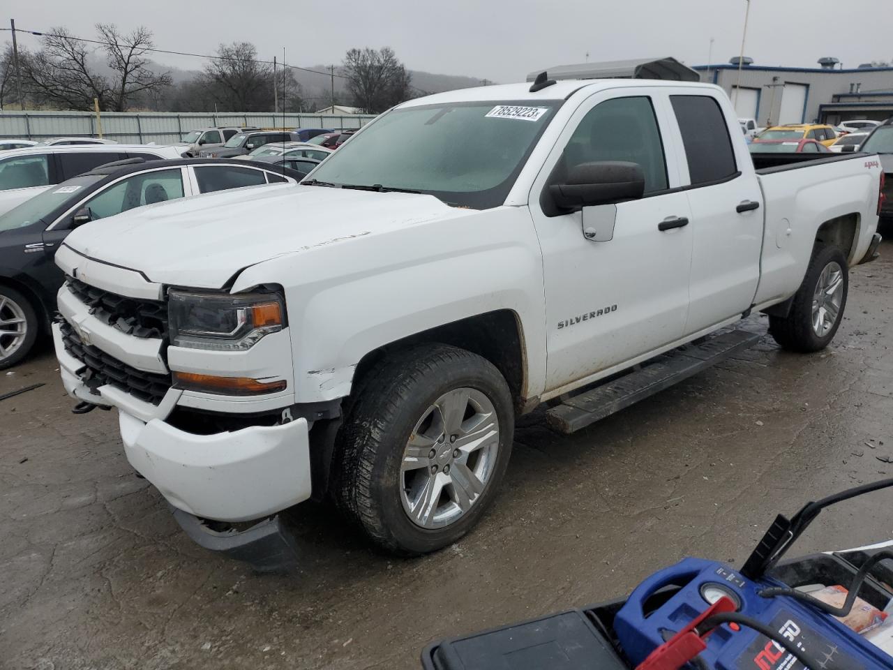 Obraz 1 z 2017 CHEVROLET SILVERADO K1500 CUSTOM 2017 z VIN 1GCVKPEC7HZ121076