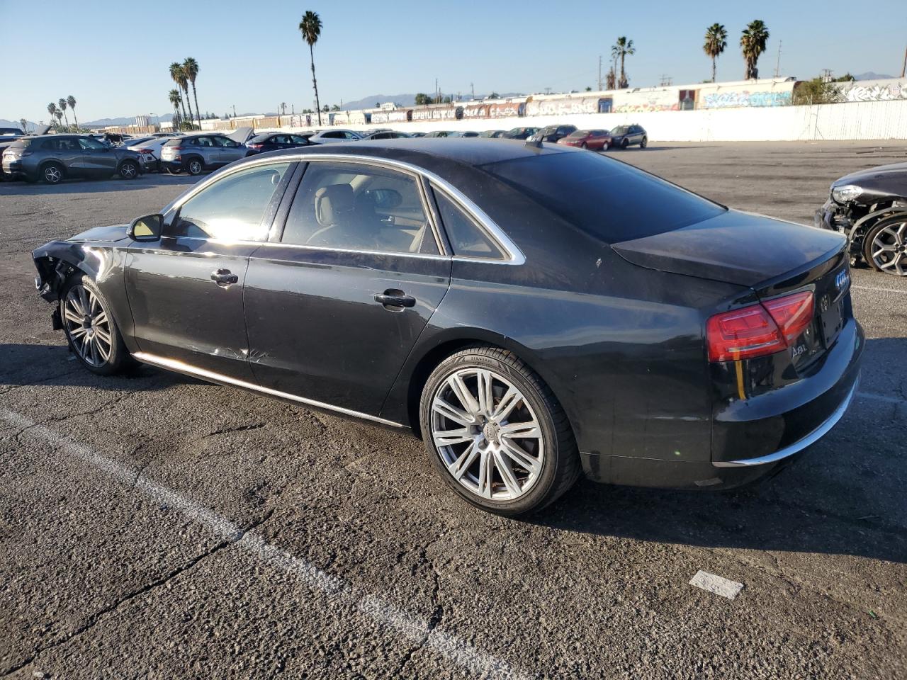 Изображение 2 2011 AUDI A8 L QUATTRO 2011 с VIN WAURVAFD9BN015379