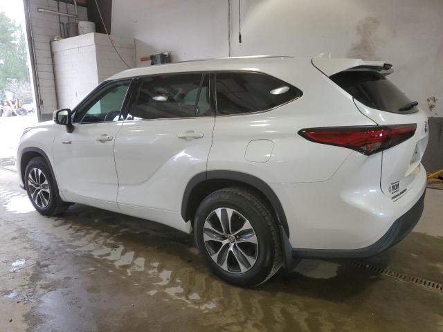 Image 2 of 2021 TOYOTA HIGHLANDER HYBRID XLE 2021 with VIN 5TDGBRCH6MS033540