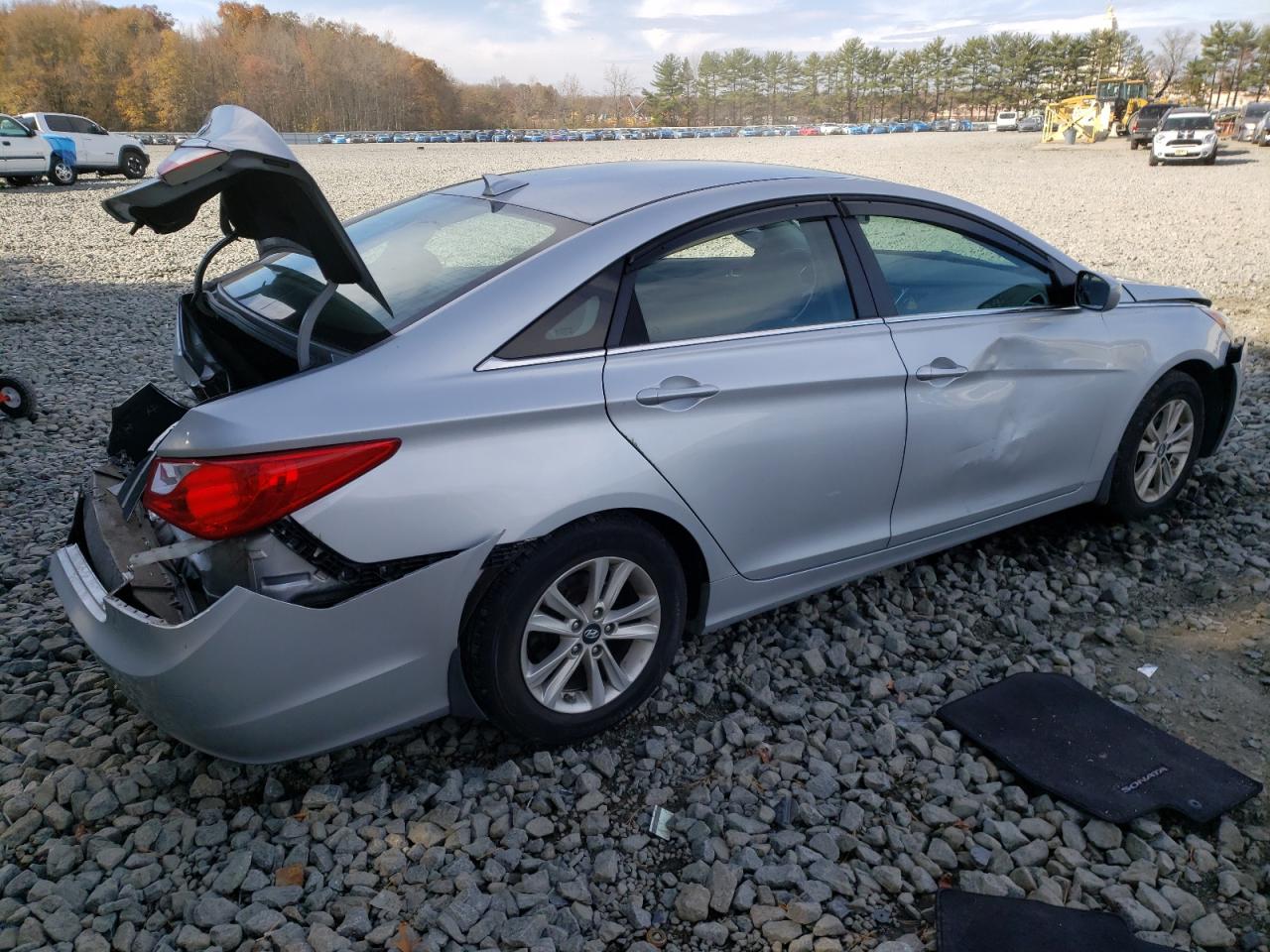 Image 3 of 2013 HYUNDAI SONATA GLS 2013 with VIN 5NPEB4AC5DH662648