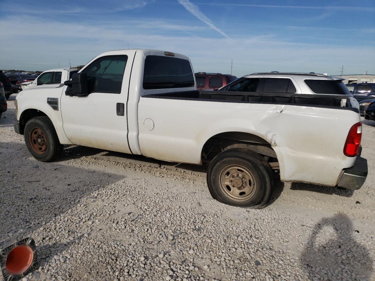Obraz 2 z 2010 FORD F250 SUPER DUTY 2010 z VIN 1FTNF2A52AEA61994