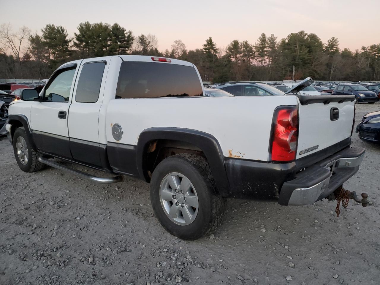 Изображение 2 2006 CHEVROLET SILVERADO K1500 2006 с VIN 1GCEK19Z36Z233074