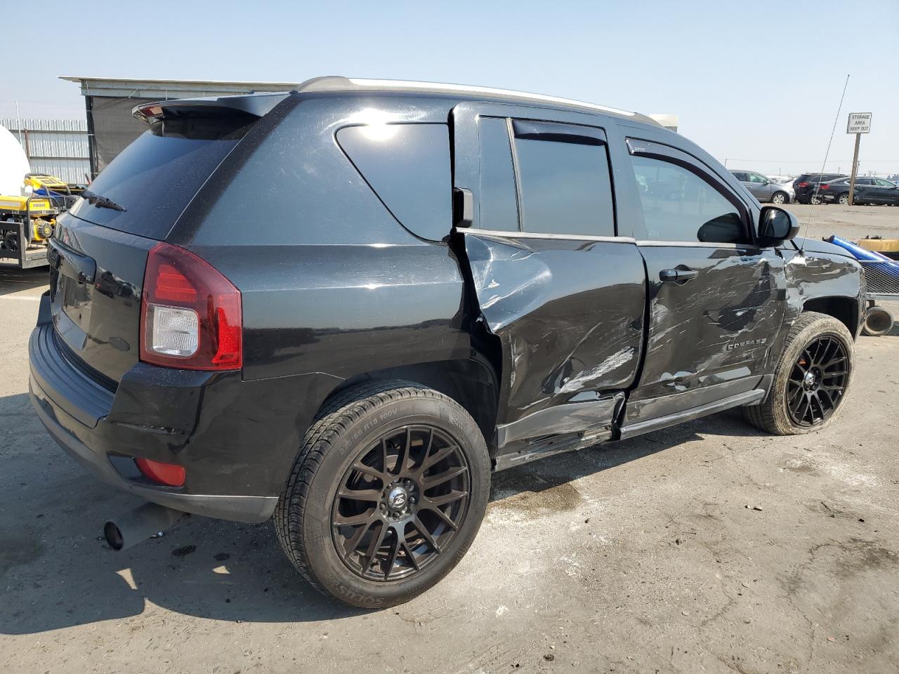 Obraz 3 z 2014 JEEP COMPASS LATITUDE 2014 z VIN 1C4NJCEB3ED522040