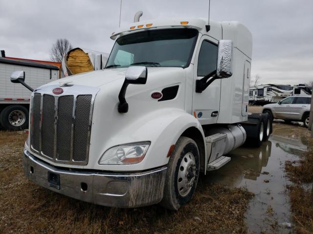 Obraz 2 z 2016 PETERBILT 579  2016 z VIN 1XPBDP9X4GD333728
