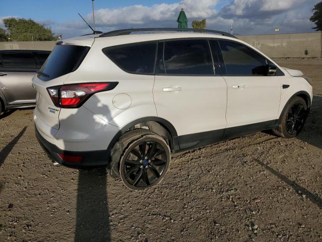 Image 3 of 2017 FORD ESCAPE TITANIUM 2017 with VIN 1FMCU0JD0HUD12113