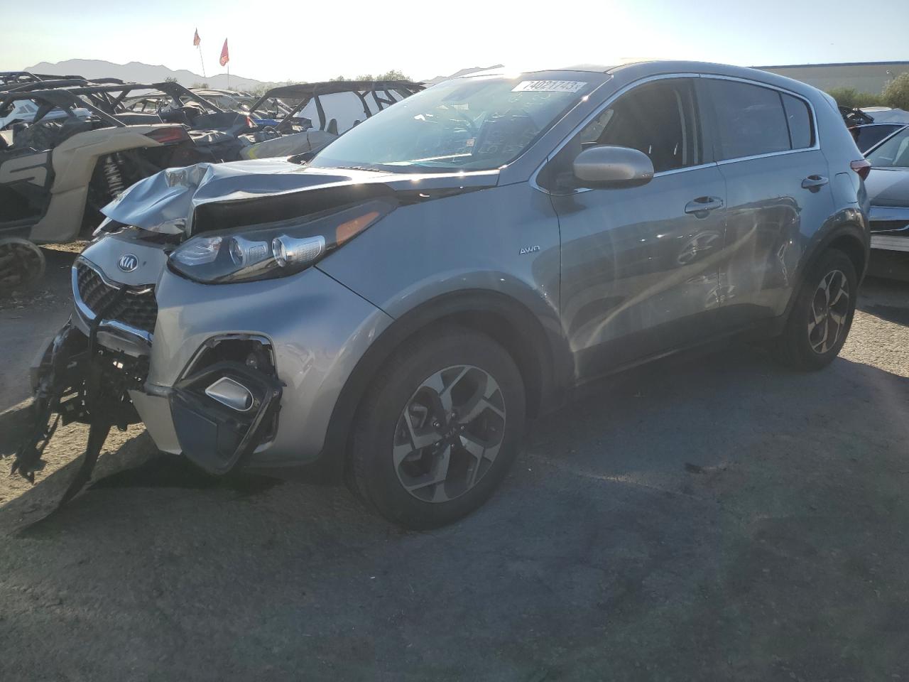 Obraz 1 z 2022 KIA SPORTAGE LX 2022 z VIN KNDPMCAC6N7998506
