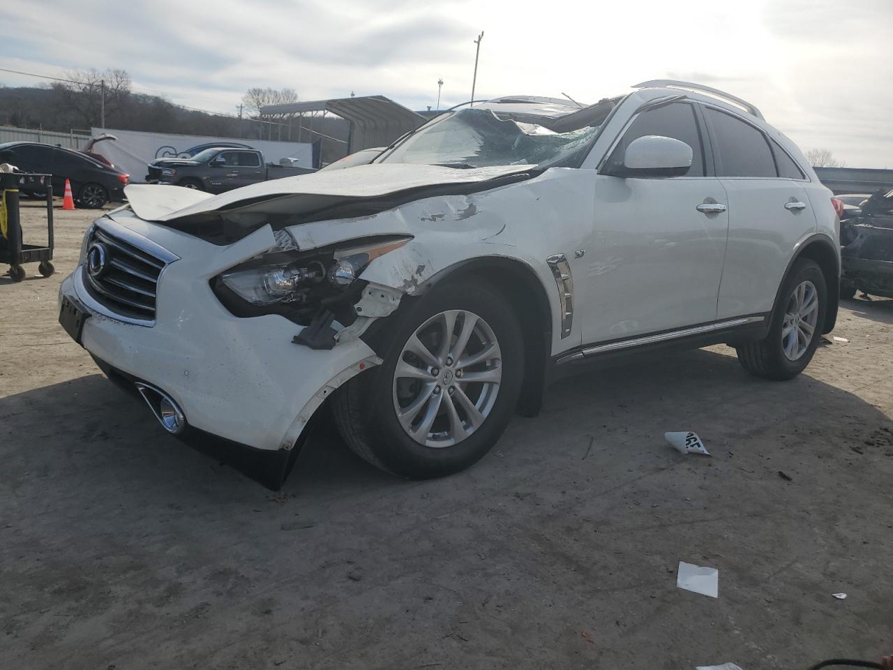 2014 INFINITI QX70  2014 image
