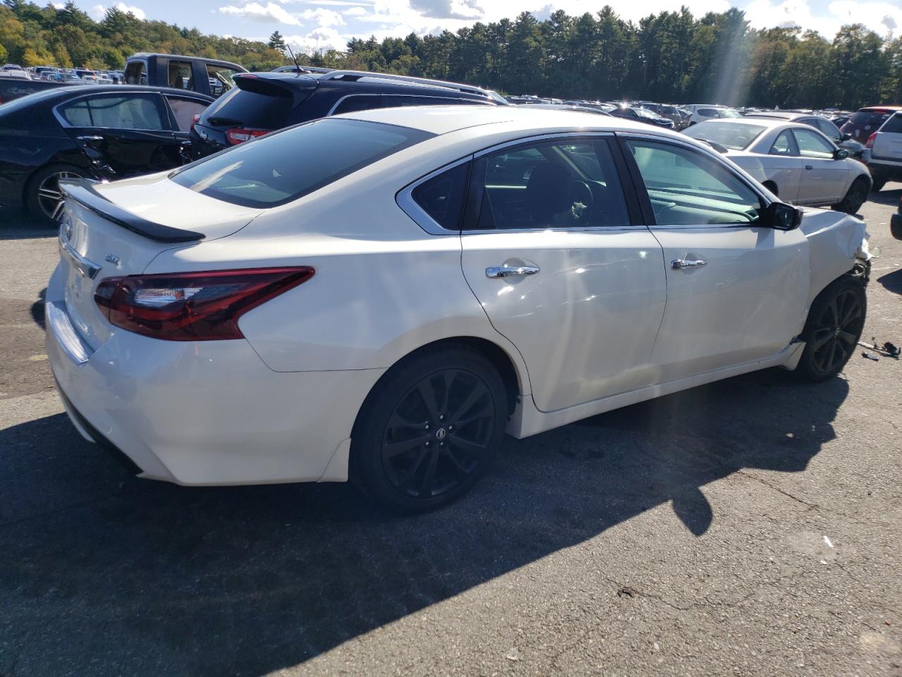Image 3 of 2017 NISSAN ALTIMA 2.5 2017 with VIN 1N4AL3AP8HC277620