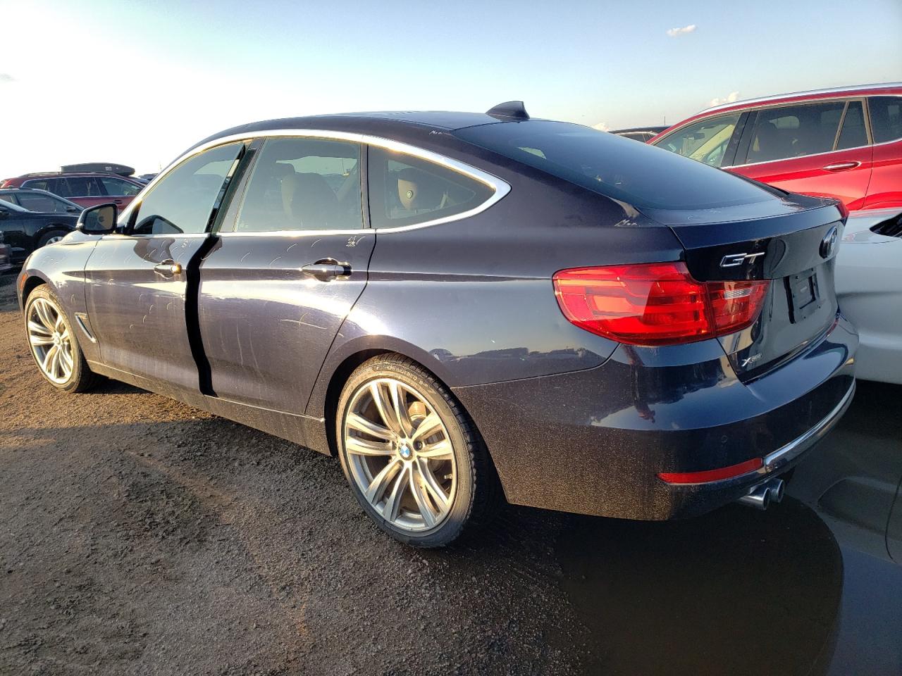 Obraz 2 z 2016 BMW 328 XIGT SULEV 2016 z VIN WBA8Z5C58GG501617