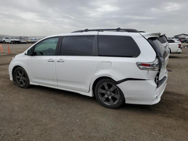Image 2 of 2017 TOYOTA SIENNA SE 2017 with VIN 5TDXZ3DC4HS870692