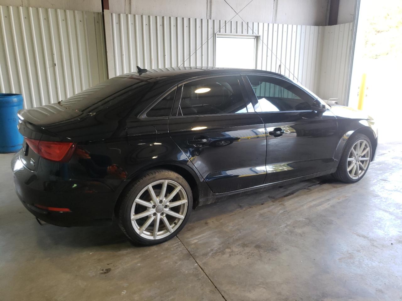 Obraz 3 z 2016 AUDI A3 PREMIUM 2016 z VIN WAUB8GFF7G1017501
