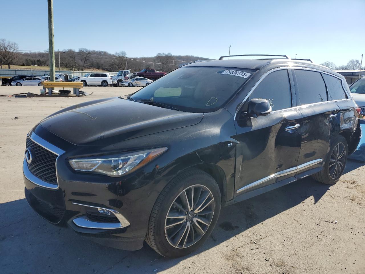 Obraz 1 z 2018 INFINITI QX60  2018 z VIN 5N1DL0MN2JC513616
