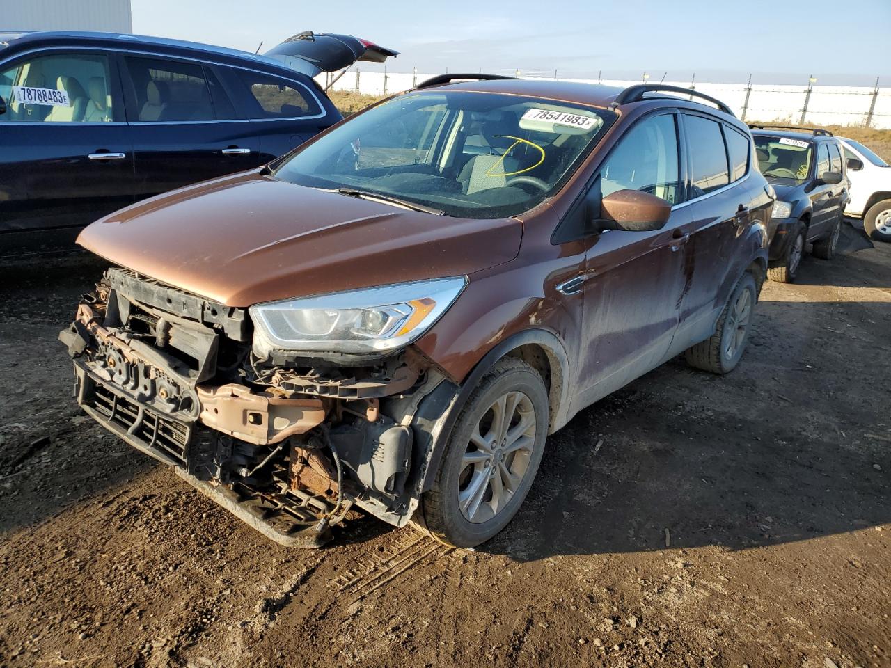 Image 1 of 2017 FORD ESCAPE SE 2017 with VIN 1FMCU9GD4HUA85391