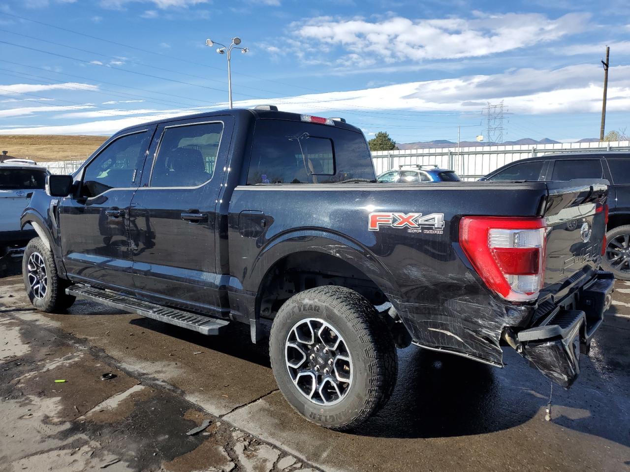 Obraz 2 z 2022 FORD F150 SUPERCREW 2022 z VIN 1FTFW1E80NKE94644