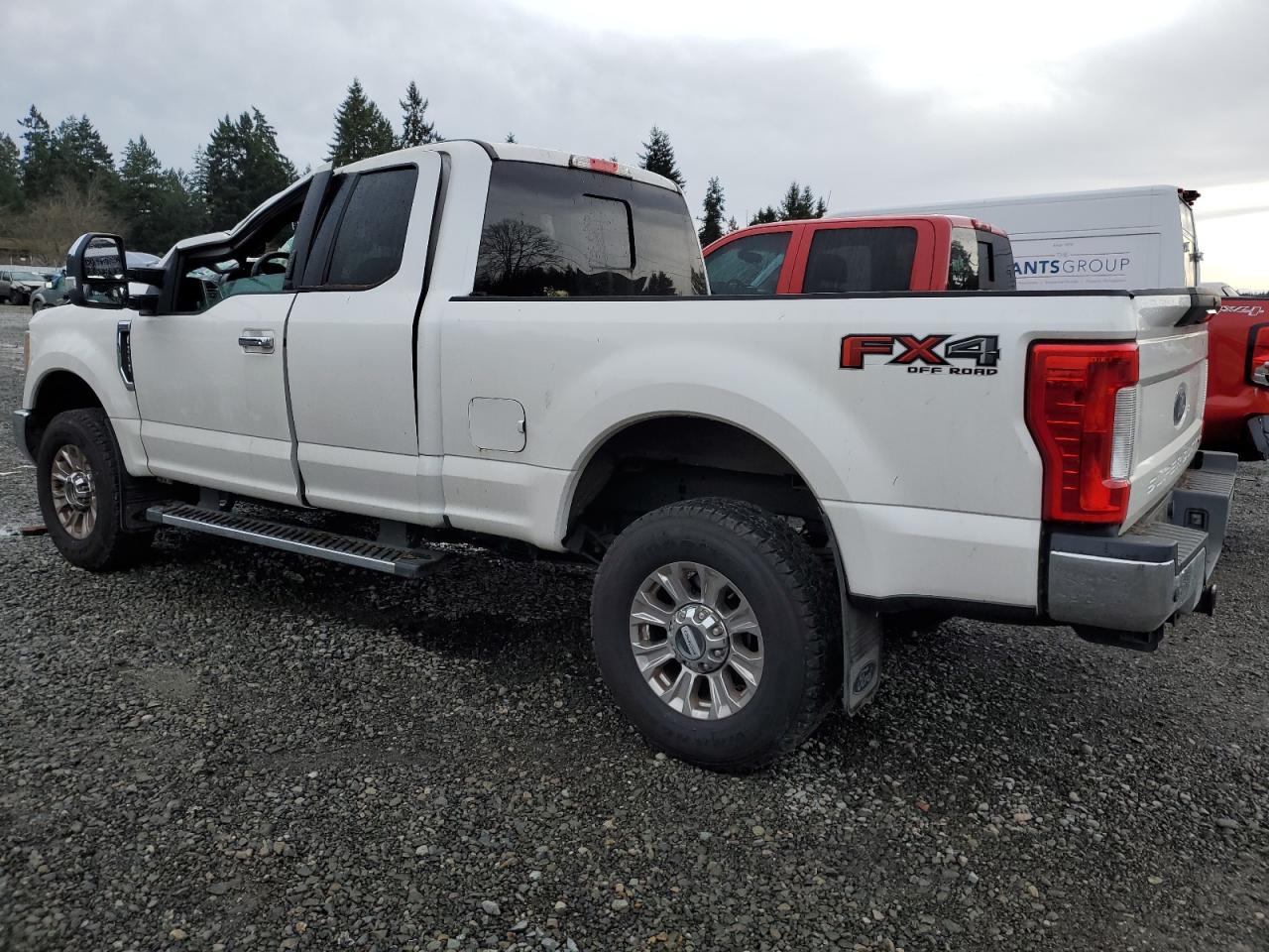 Image 2 of 2017 FORD F250 SUPER DUTY 2017 with VIN 1FT7X2B60HEC98541